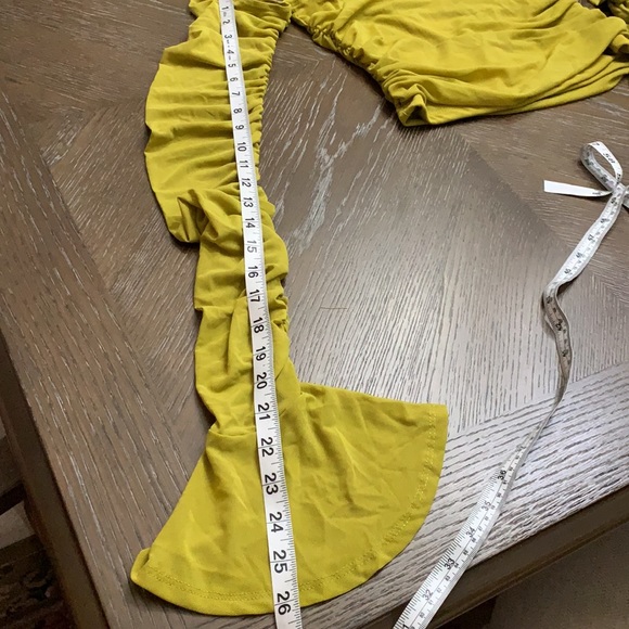 Shein Chartreuse/olive green ruched top Size L - Picture 17 of 17